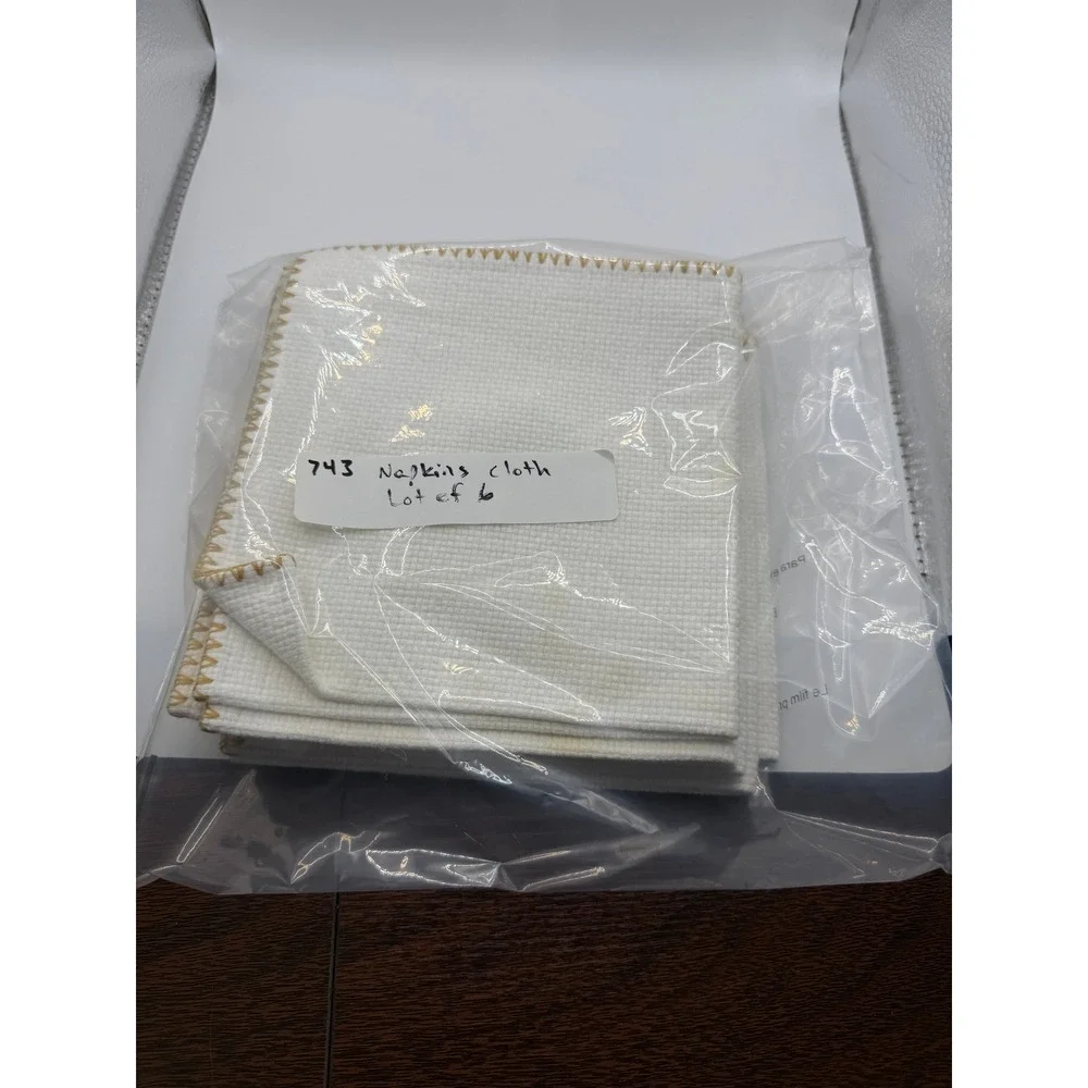 Vtg Set of‎ 6 Embroidered Floral Napkins White Gold Trim Tablecloth Cross Stitch